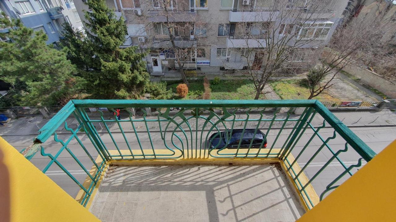 Стаи За Гости Sun House Apartment Varna Exterior photo